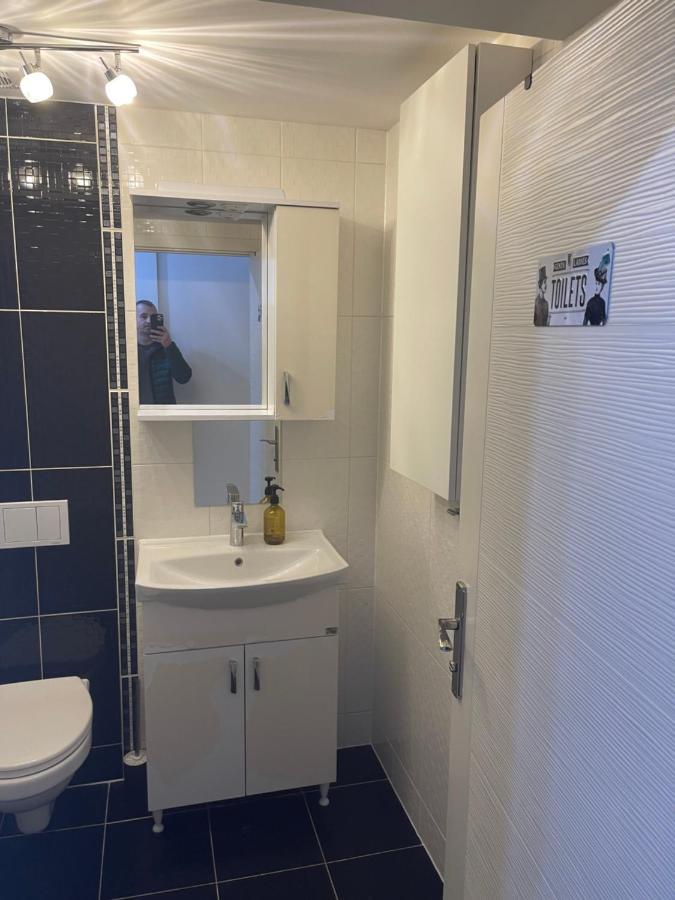 Tranzzit Airport Apartment II Otopeni Exteriér fotografie