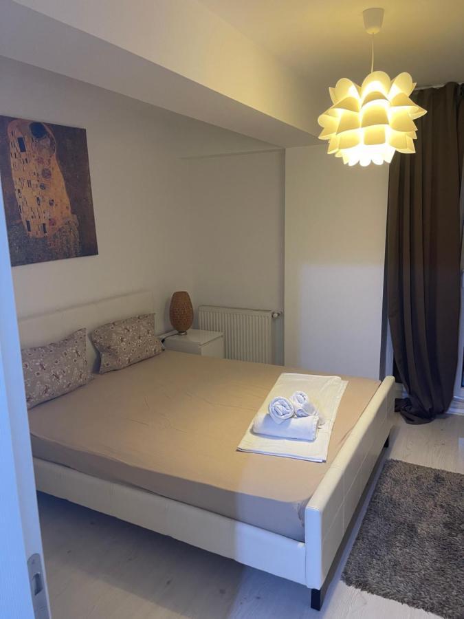 Tranzzit Airport Apartment II Otopeni Exteriér fotografie