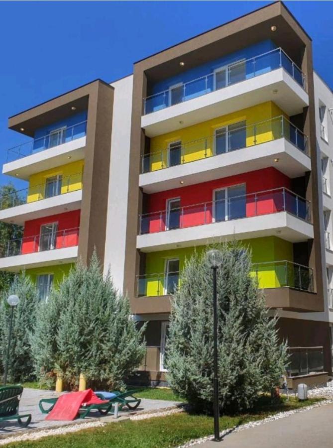 Tranzzit Airport Apartment II Otopeni Exteriér fotografie