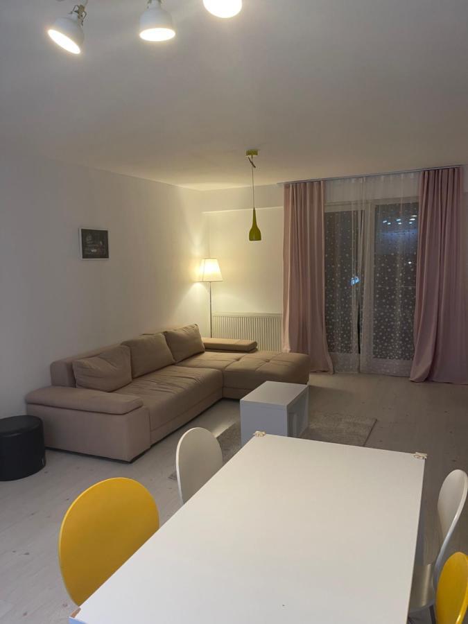 Tranzzit Airport Apartment II Otopeni Exteriér fotografie